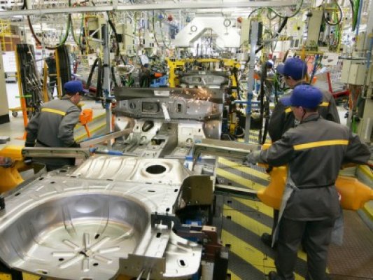 Nemţii de la Draxlmaier caută 500 de specialişti pentru noua fabrică de la Piteşti
